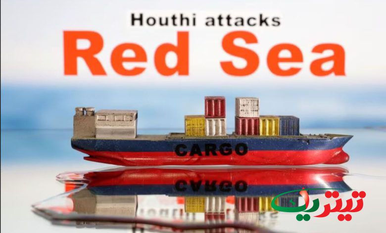 به گزارش تیتر یک انلاین به نقل از خبرگزاری رویترز، نیروهای حوثی یمن روز جمعه (ششم بهمن‌ماه) حمله به کشتی‌ها در دریای سرخ را تشدید کردند و حمله راکتی به یک نفتکش متعلق به شرکت ترافیگورا باعث آتش‌سوزی شد.
